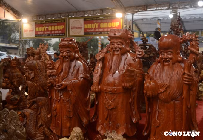 phong phu cac mat hang tai hoi cho san pham ocop va dac san ha tinh hinh 8