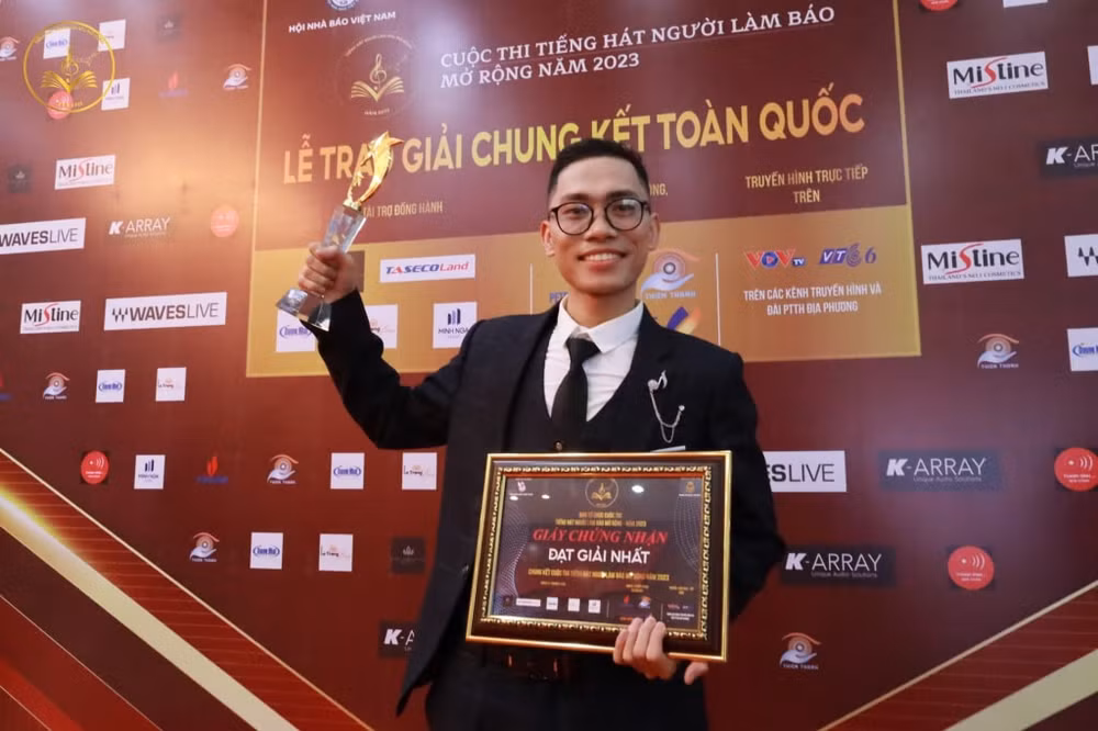 cuoc thi tieng hat nguoi lam bao mo rong 2023 san choi bo ich va y nghia hinh 4