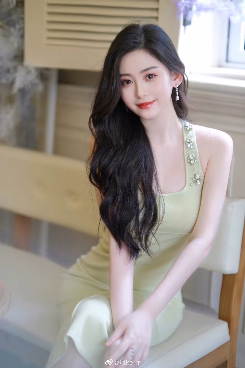 nguoi mau diep kha va huynh hieu minh deo nhan doi hinh 3