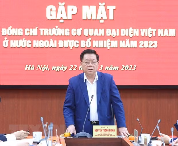truong ban tuyen giao trung uong gap mat cac truong co quan dai dien viet nam o nuoc ngoai hinh 1
