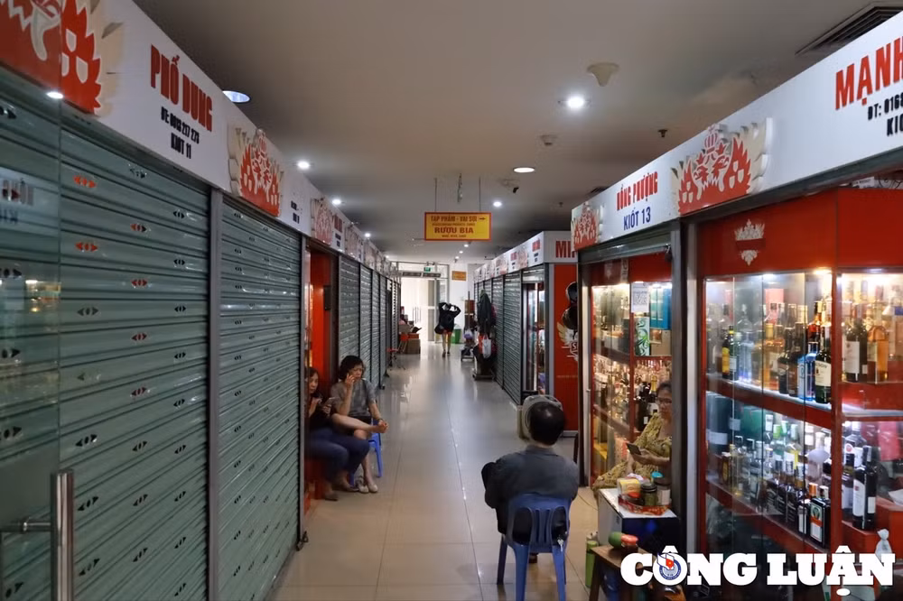 nhung khu cho noi tieng cua ha noi quanh nam vang khach hinh 6