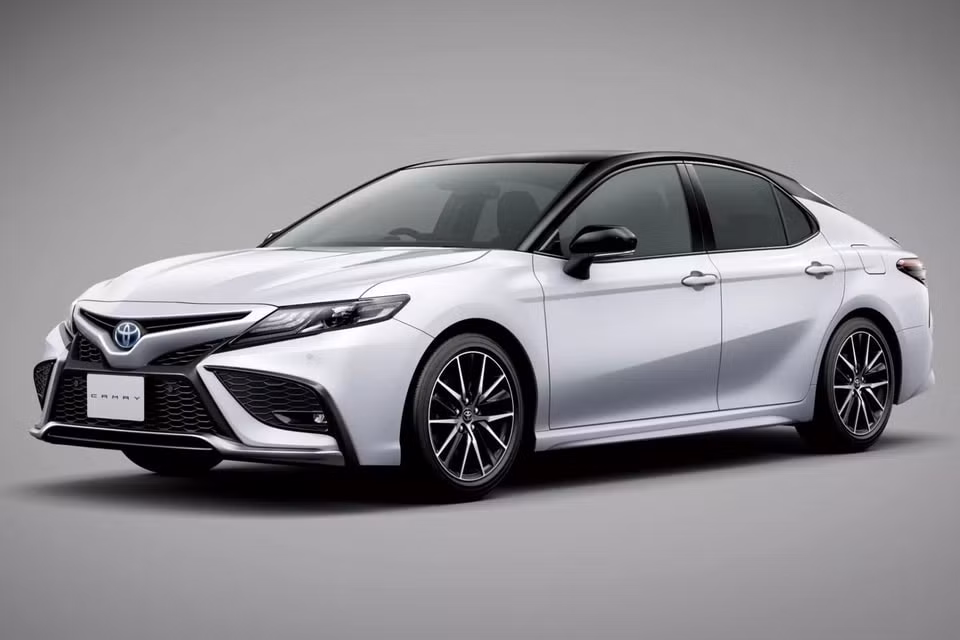 toyota camry bi khai tu tai nhat ban do doanh so thap hinh 1