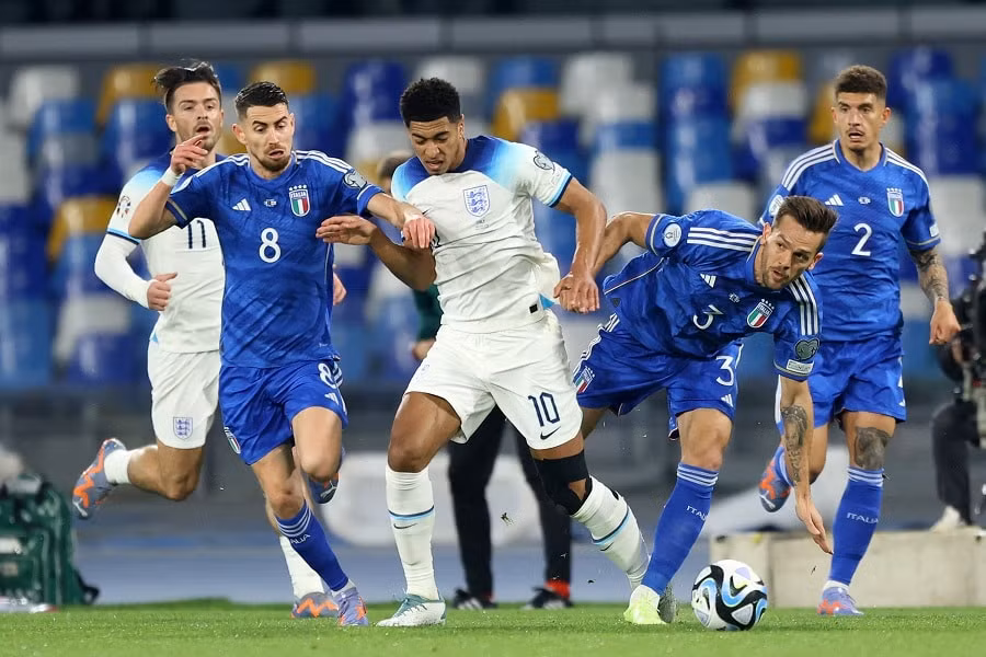 harry kane di vao lich su trong ngay giup tuyen anh danh bai italia hinh 4