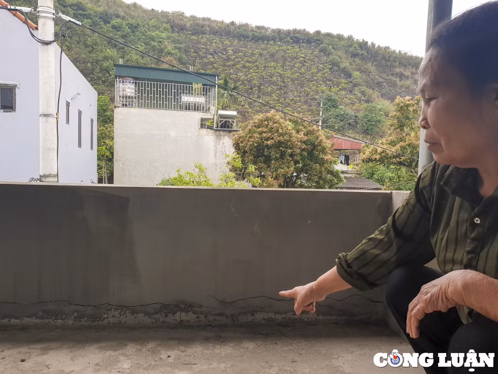 ha nam hang chuc ho dan keu nut nha do no min thi cong tuyen duong ba sao bai dinh hinh 4