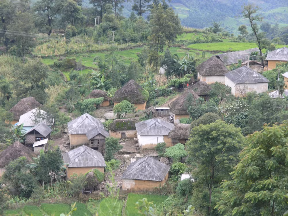 lao cai bo tri noi o moi cho 230 ho dan ra khoi vung thien tai va vung dac biet kho khan hinh 1