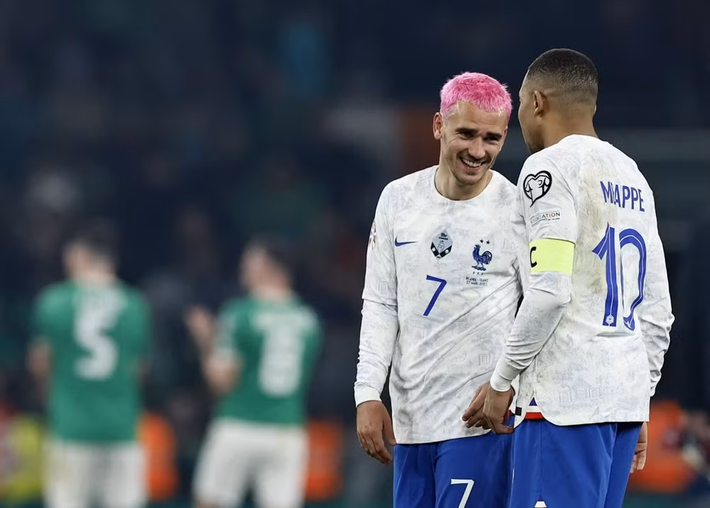 pavard lap sieu pham phap danh bai ireland tai vong loai euro 2024 hinh 6