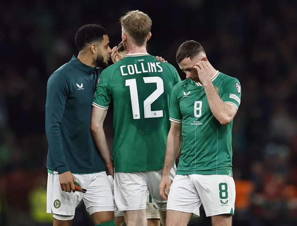 pavard lap sieu pham phap danh bai ireland tai vong loai euro 2024 hinh 9