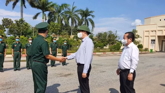Hiện dịch COVID-19 đang có chiều hướng phức tạp ở các nước Đông Nam Á vì thế việc kiểm soát biên giới cần thiết được siết chặt (ảnh TL).