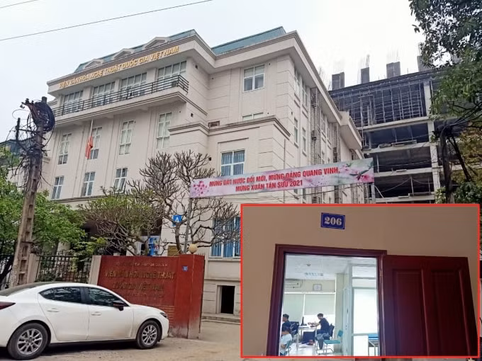 Công ty TNHH Tư vấn giải pháp xây dựng&nbsp;NEVO Miền Bắc được đặt bên trong Viện văn hóa nghệ thuật quốc gia Việt Nam, không có biển báo thông tin công ty