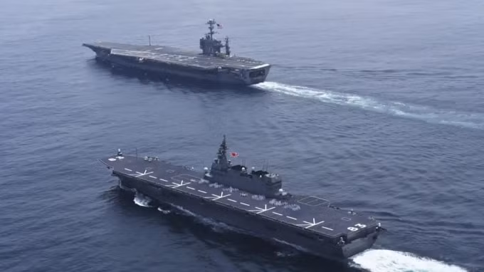 Hạm đội 7 của Mỹ cho biết tàu USS John Paul Jones đã 'khẳng định các quyền và tự do hàng hải' bên trong vùng đặc quyền kinh tế của Ấn Độ phù hợp với luật pháp quốc tế bằng cách đi khoảng 130 hải lý (241 km) về phía tây các đảo Lakshadweep của Ấn Độ, trong một tuyên bố vào ngày 7 tháng 4. © Reuters