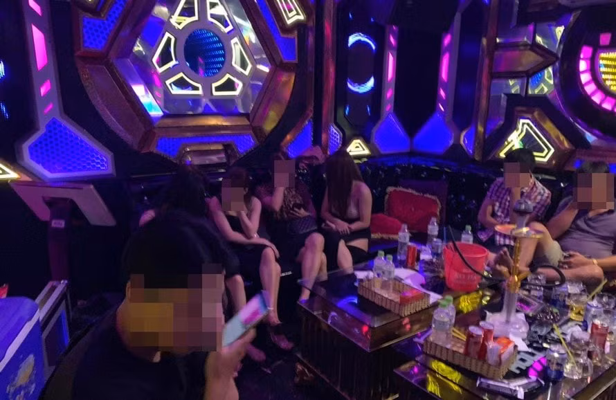 Phát hiện 25 người dương tính với ma tuy tại quán karaoke. Ảnh minh họa