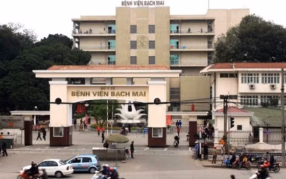 Tổng doanh thu của Bệnh viện Bạch Mai năm 2020 giảm gần 2.000 tỷ so với năm 2019. Ảnh: TL
