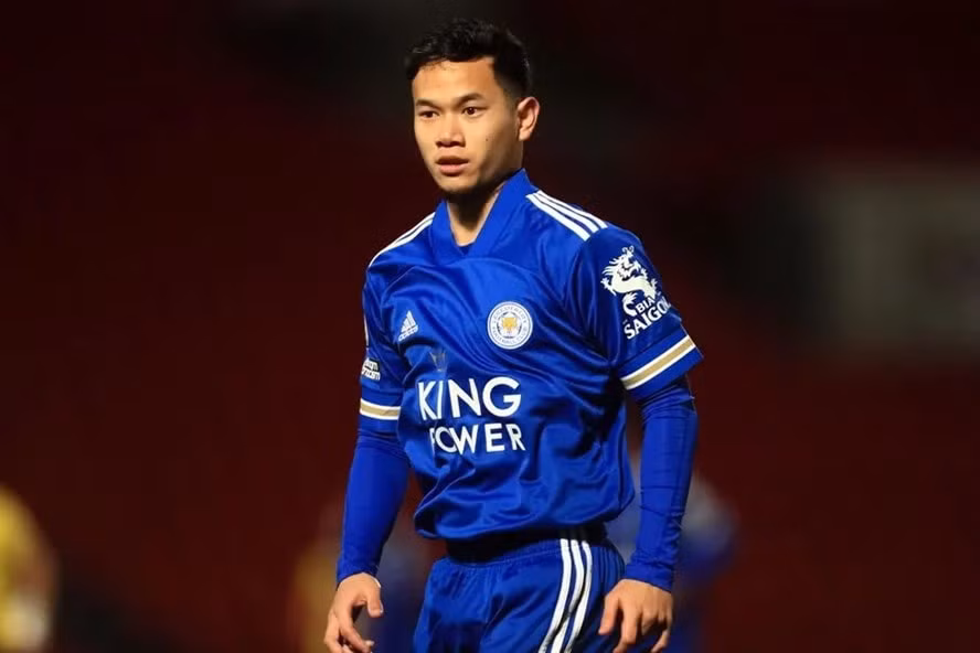 Thanawat Suengchitthawon đang chơi cho đội trẻ Leicester City. Ảnh: Leicester City