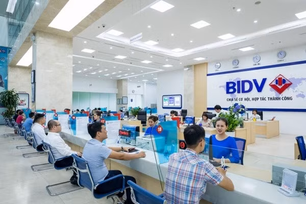 Tốc độ tăng tín dụng vào lĩnh vực bất động sản, chứng khoán đã có xu hướng chậm lại. Ảnh minh họa