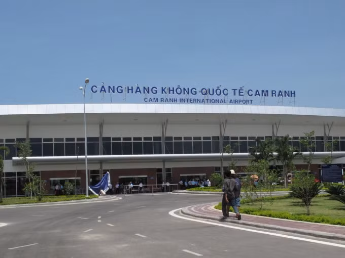 Sân bay Cam Ranh, nơi vừa xảy ra vụ việc có chó chạy vào đường băng làm một chuyến bay phải lượn vòng chờ xử lý. Ảnh minh họa.