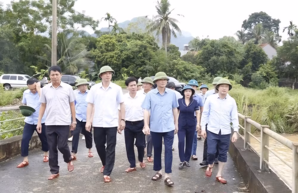 lanh dao tinh thanh hoa kiem tra cong tac phong chong thien tai tai cac huyen mien nui hinh 5