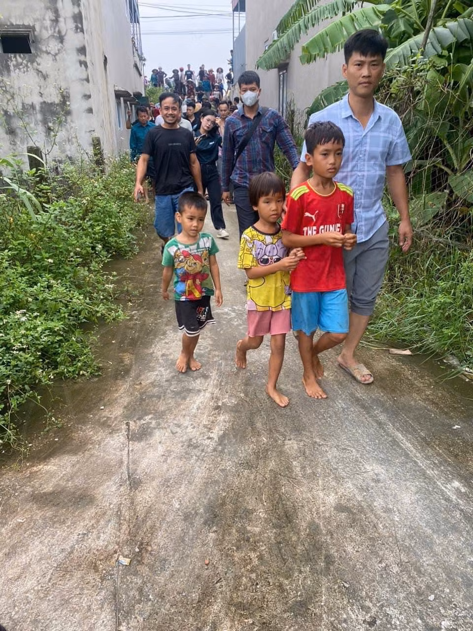 bat ngo noi tim thay 3 chau be bi mat tich o ninh binh hinh 1