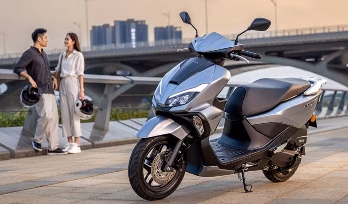 honda ra mat mau xe tay ga npf125 2025 thiet ke an tuong gia canh tranh hinh 1