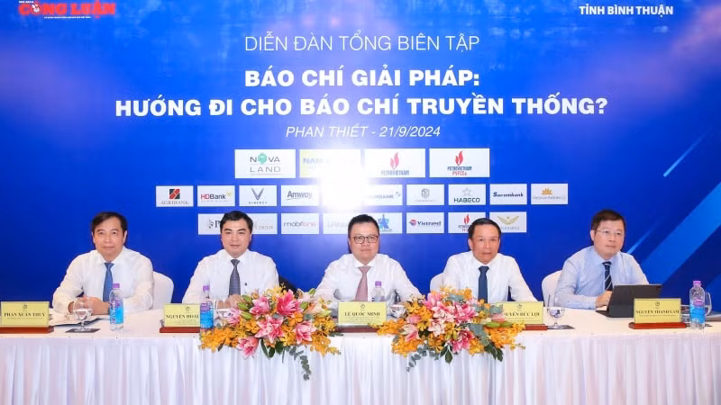 dang dien ra dien dan tong bien tap 2024 bao chi giai phap huong di cho bao chi truyen thong hinh 2