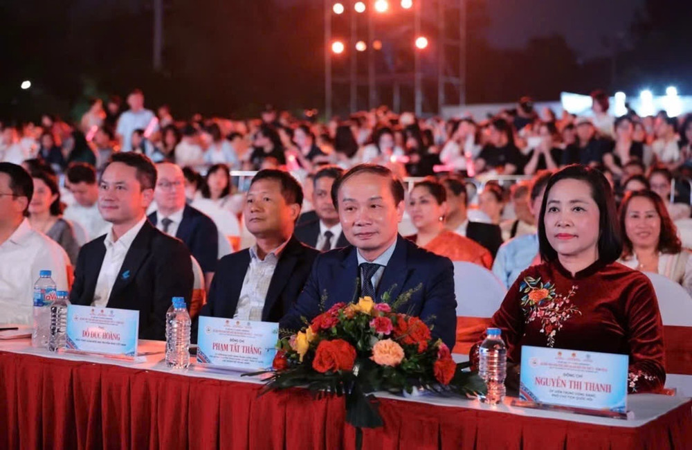 Các đại biểu dự lễ bế mạc. Ảnh: Phạm Tuấn Anh/TTXVN img-2113.jpg