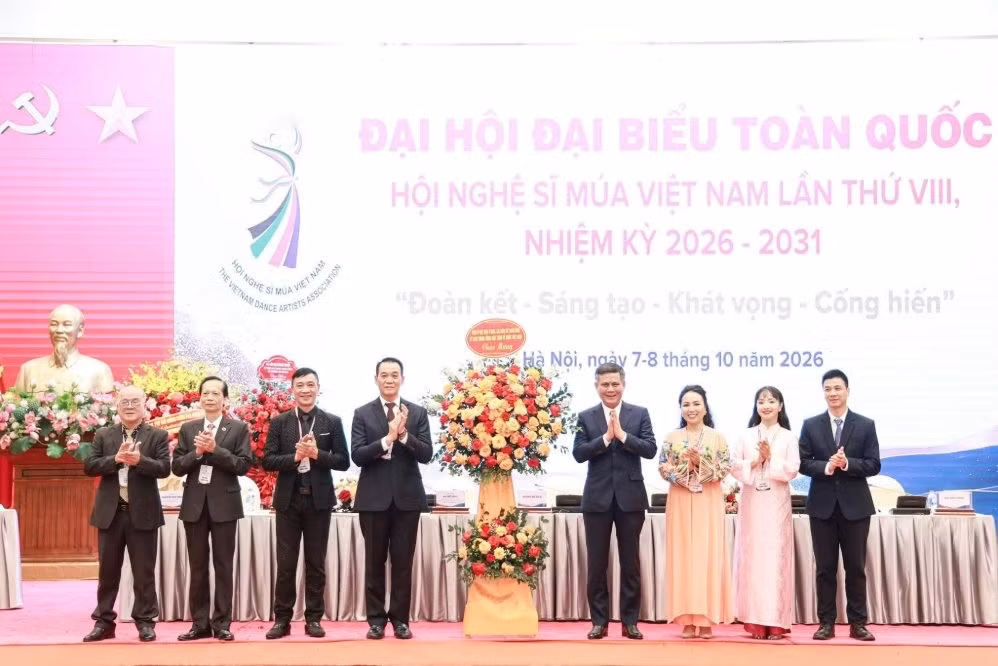 nghe-si-mua1jpg.jpg