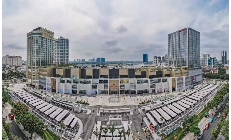 gia nha tang cao dot pha nho cu hich lotte mall tay ho hinh 1