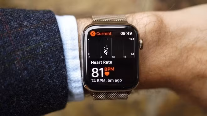 nguoi phu nu phat hien mang thai som nho apple watch hinh 2