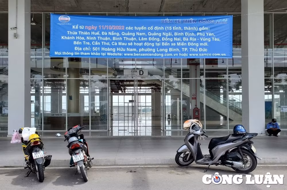 truoc ngay co 101 tuyen xe khach ben xe mien dong moi van chua hoan thien hinh 1