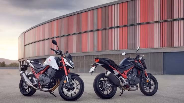 2023 honda cb750 hornet ra mat nang cap nhieu ve thiet ke lan trang bi hinh 8