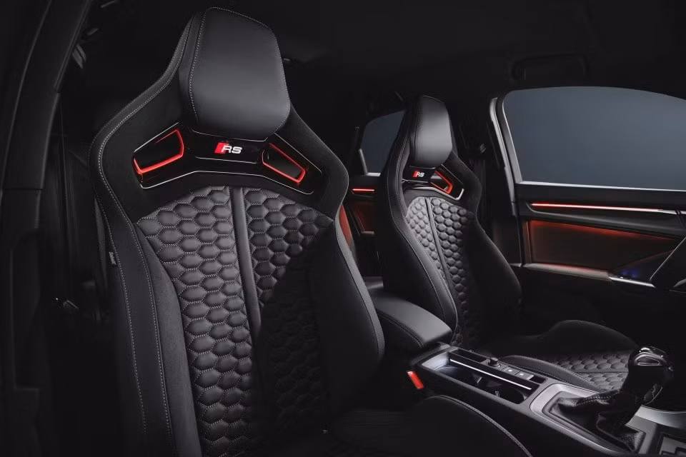 audi rs q3 edition 10 years duoc san xuat gioi han 555 chiec hinh 7