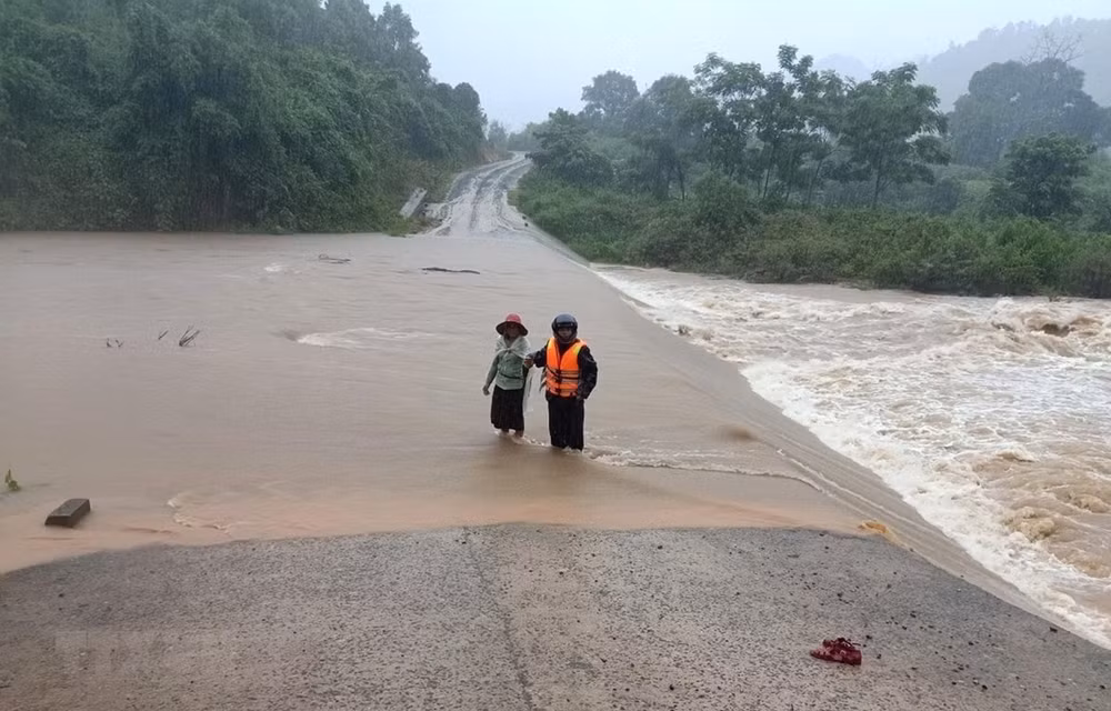khan truong khac phuc nhanh nhat hau qua mua lu chu dong ung pho voi ap thap nhiet doi hinh 1