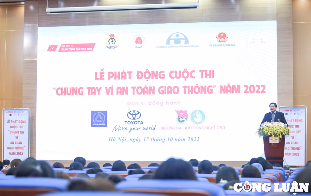 phat dong cuoc thi chung tay vi an toan giao thong nam 2022 hinh 1