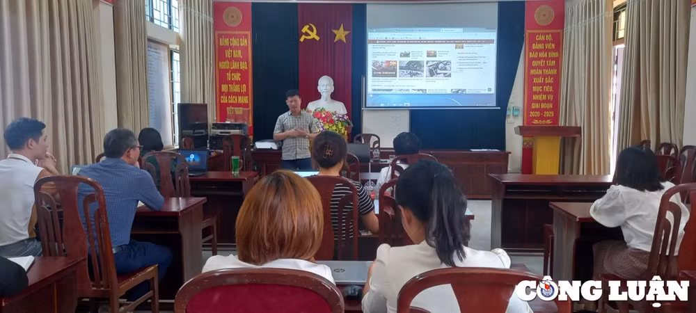 hoi nha bao tinh hoa binh dua ky nang lam bao da phuong tien den hoi vien hinh 1