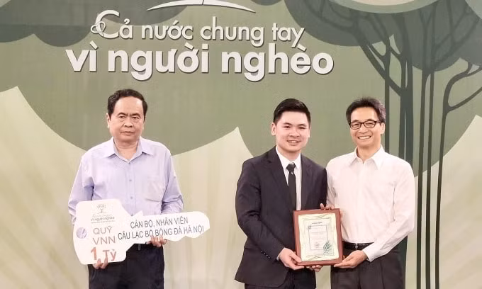 doanh nhan tre do vinh quang duoc vinh danh vi hoat dong xa hoi hinh 2