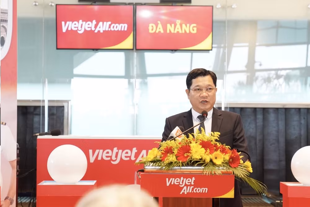 bay de dang giua da nang va new delhi mumbai an do cung vietjet hinh 14