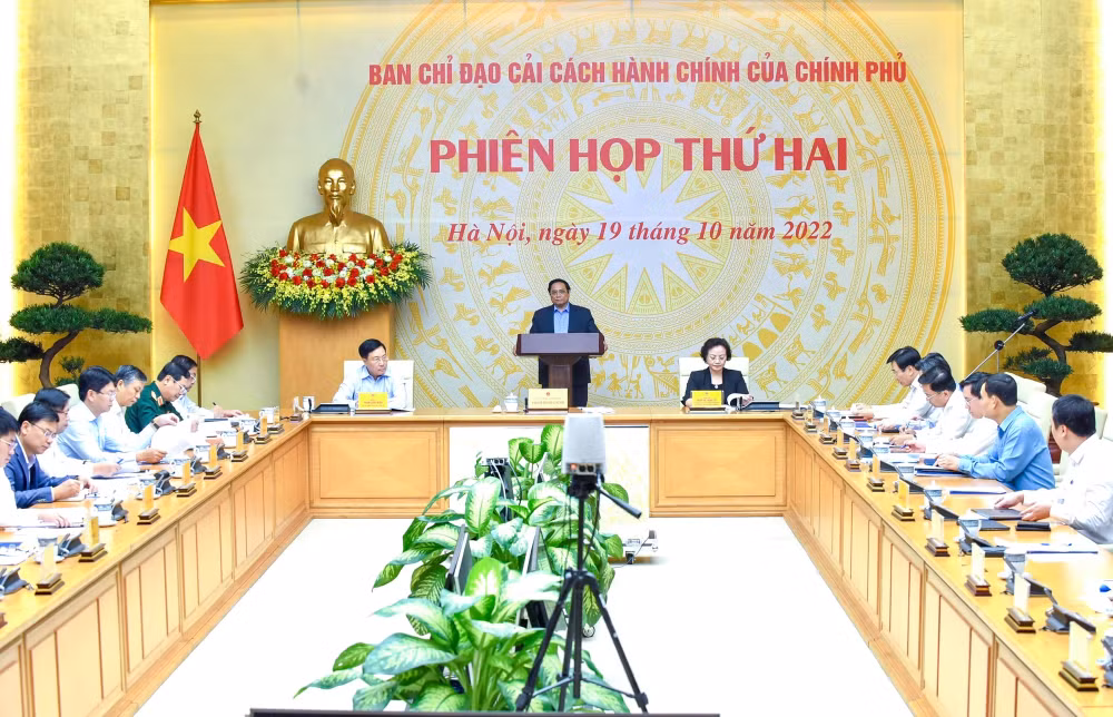 day manh phan cap phan quyen de phuc vu nguoi dan doanh nghiep hinh 1