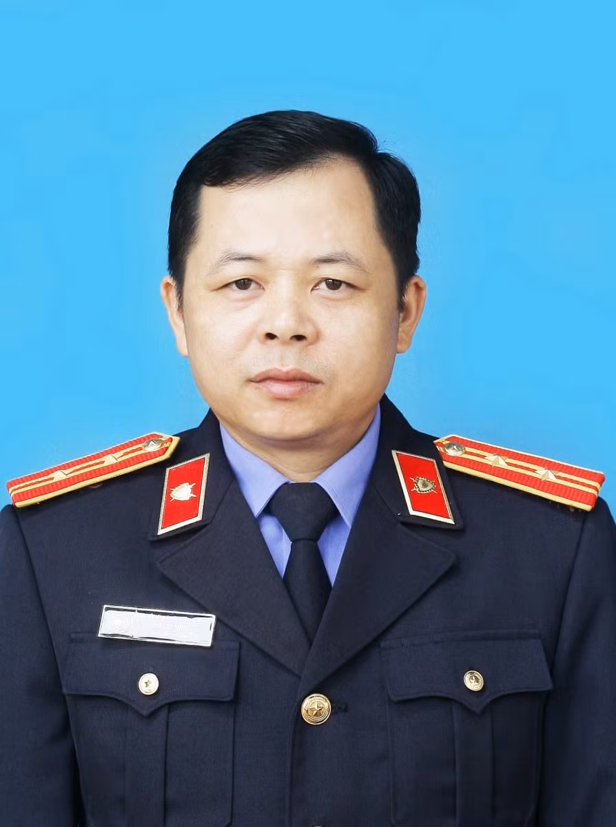 bat vien truong vien kiem sat nhan dan huyen luc ngan nhan hoi lo hinh 1