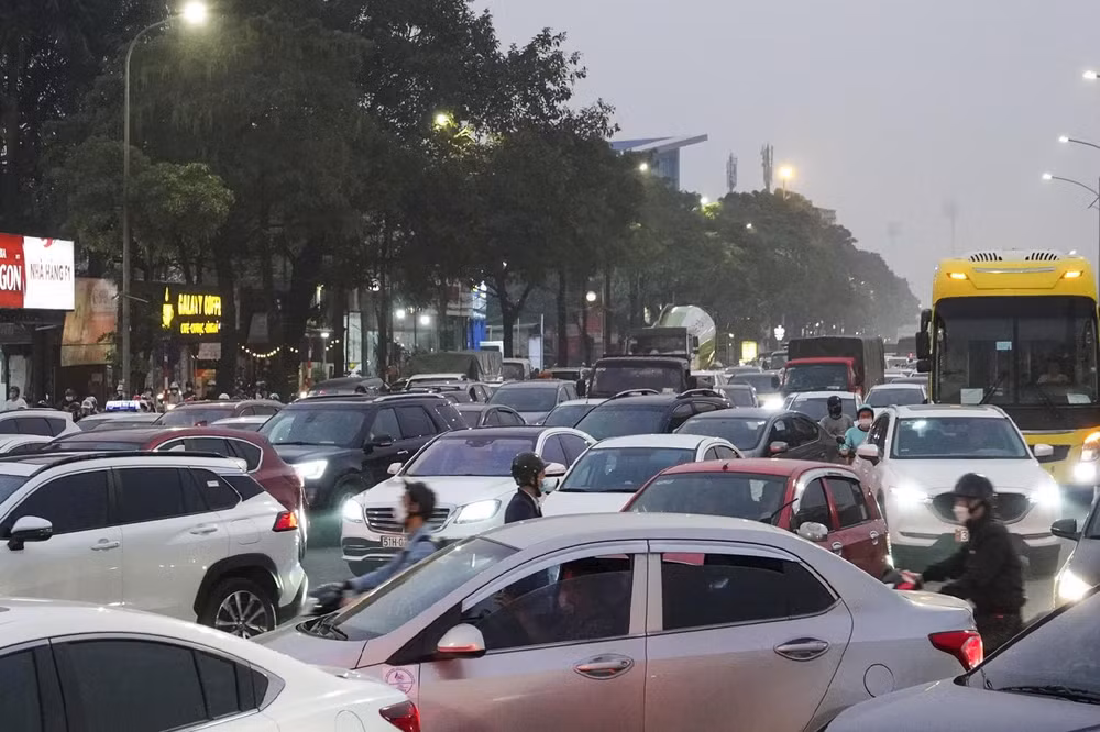 keo dai duong le quang dao them gan 3km noi dai lo thang long voi khu do thi duong noi hinh 1