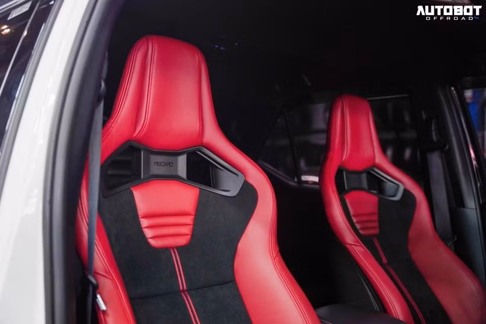 toyota fortuner gr sport 2022 voi ban do ham ho hinh 8