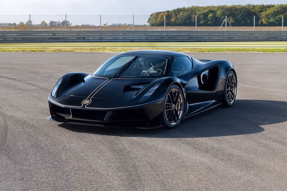 sieu xe dien lotus evija fittipaldi ra mat so huu suc manh len den gan 2000 ma luc hinh 1