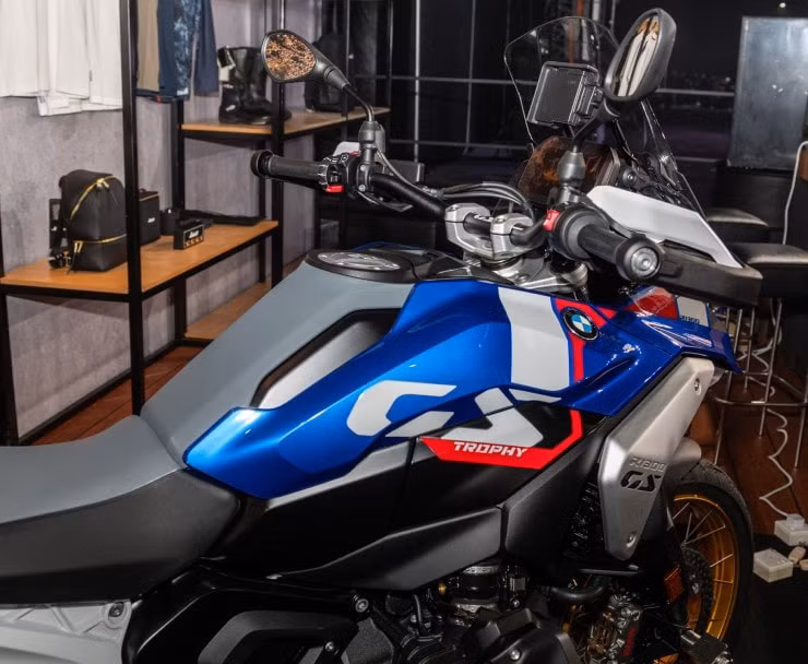 sieu moto 2024 bmw motorrad r1300gs ra mat gia hon 756 trieu dong hinh 2