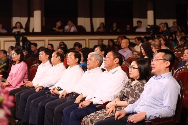 viet nam khat vong vuon xa gia tri vuot thoi dai cua loi keu goi thi dua ai quoc hinh 1
