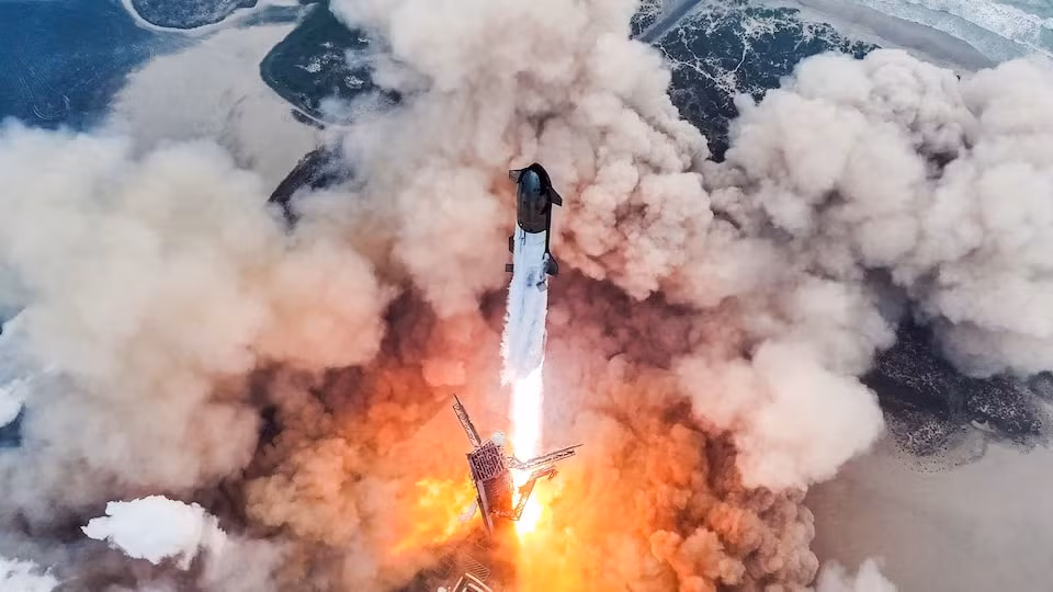 tau vu tru starship cua spacex da co the tro ve trai dat an toan hinh 1