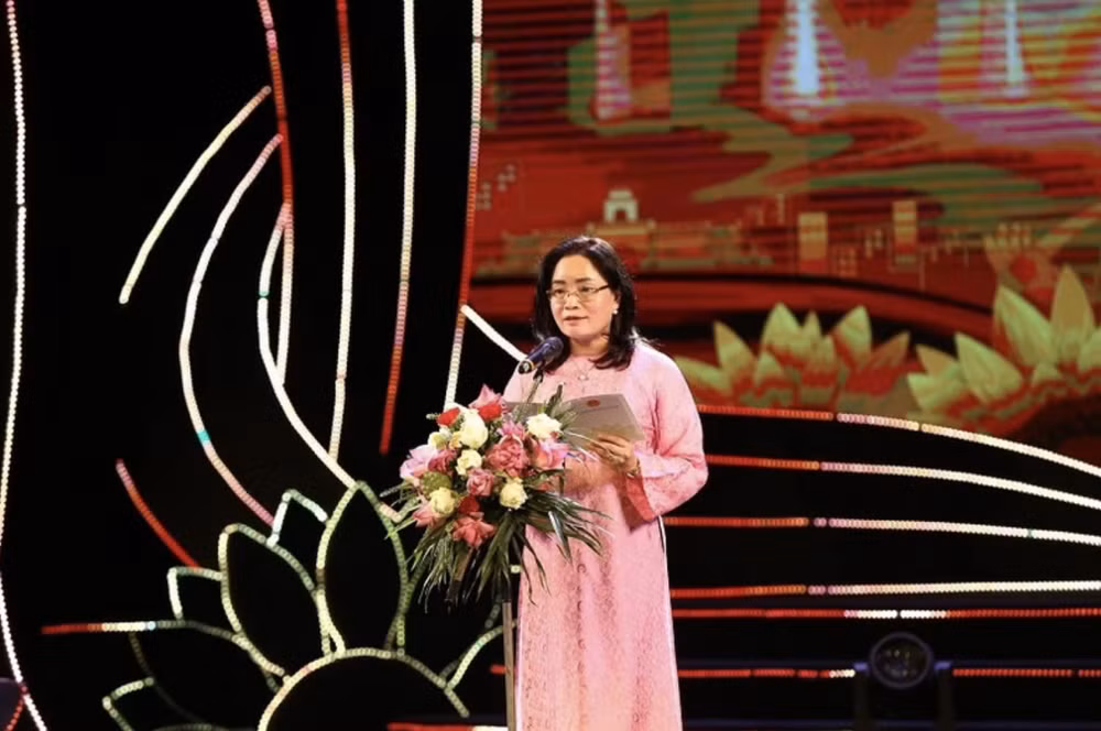 dac sac chuong trinh nghe thuat dac biet viet nam khat vong vuon xa hinh 1