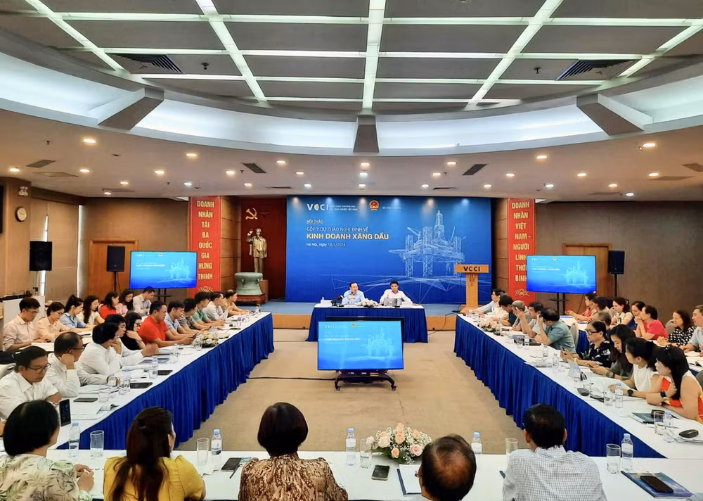 hang loat thuong nhan xang dau gui kien nghi len uy ban thuong vu quoc hoi hinh 1