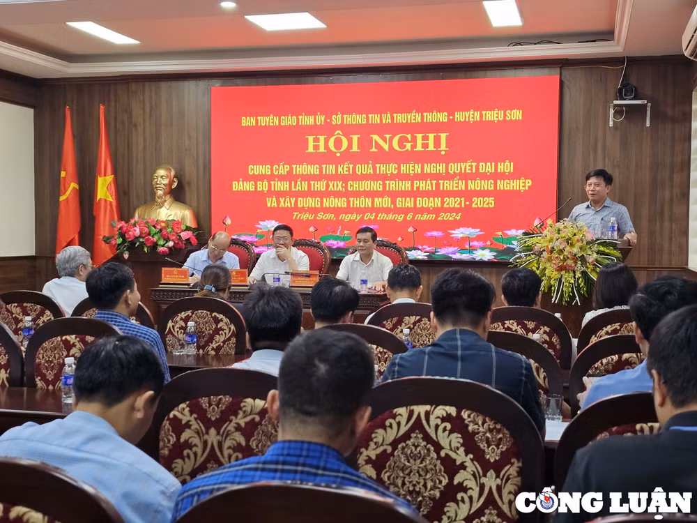 phong vien cac co quan bao chi trung uong thuong tru tai thanh hoa di thuc te tai huyen trieu son hinh 5