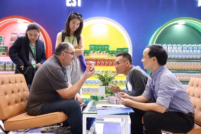 dua san pham sua viet nam vao chuoi san xuat cung ung toan cau hinh 2