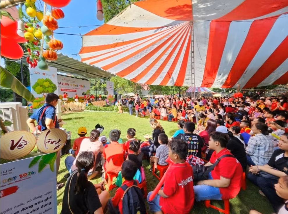 hang ngan thieu nhi tp hcm ron rang voi ngay hoi dan gian cua mathnasium viet nam hinh 4