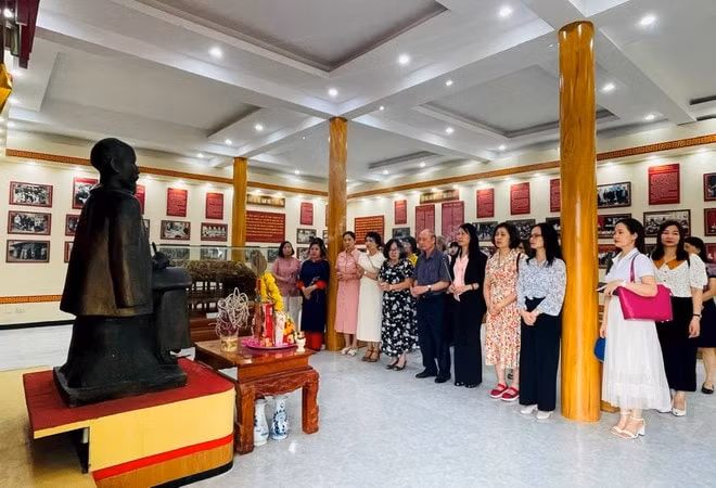 hoi nha bao tp ha noi ve nguon tai di tich noi thanh lap hoi nha bao viet nam hinh 1