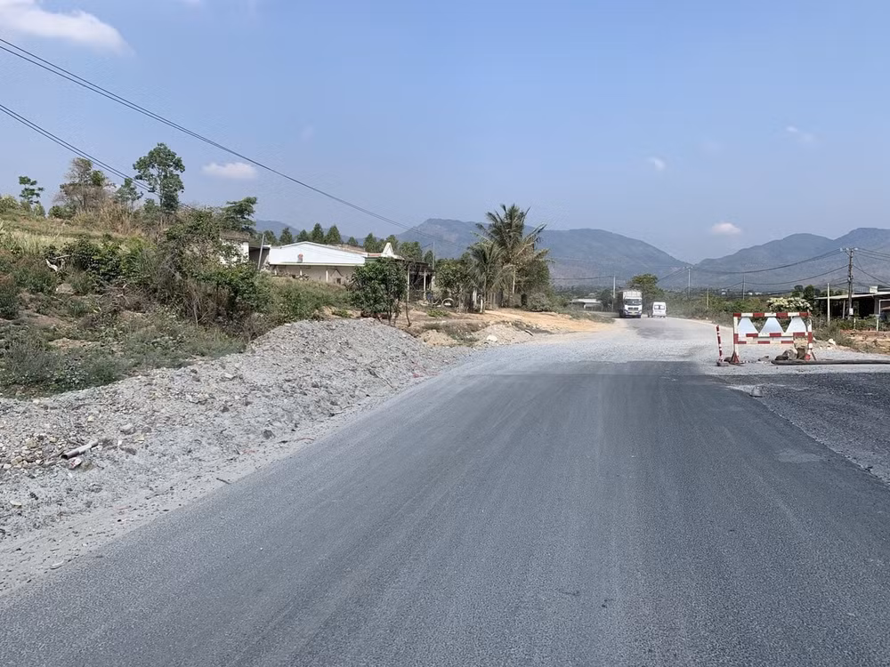 gia lai cham giai phong mat bang ubnd huyen dak po bi phe binh hinh 1